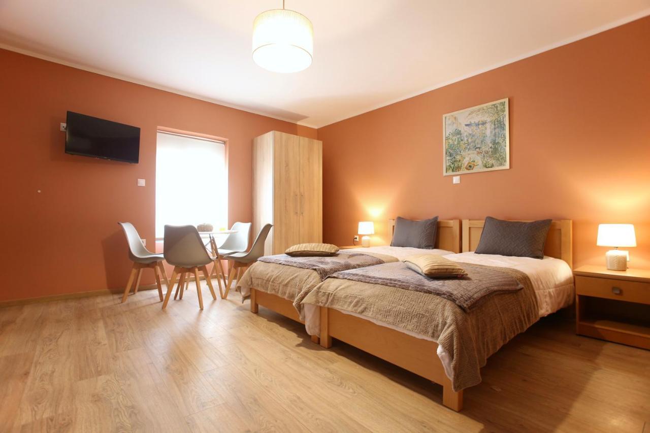 Gk Mediterranean Village - Airport Free Shuttle By Gk Properties Markópoulon Eksteriør billede